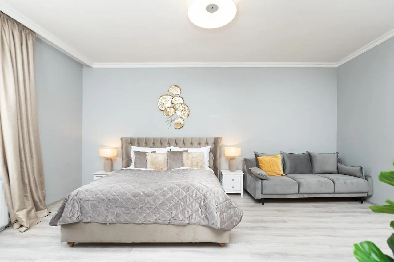 Luxury Central 150M2 Apartment On Wencelas Square With Private Garage プラハ 0*,  チェコ